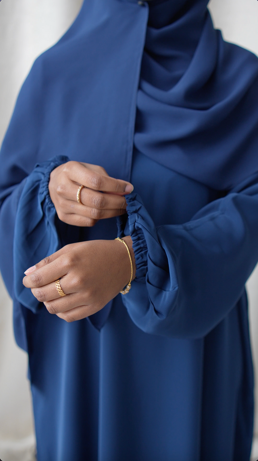 Inaya Premium Everyday Abaya – Deep Navy