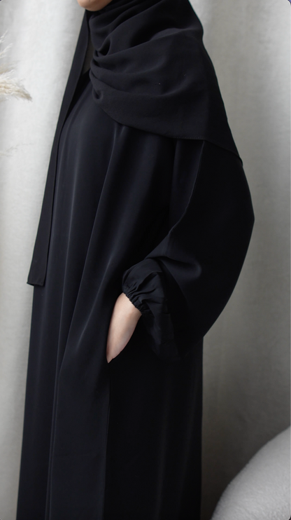 Inaya Premium Everyday Abaya – Black
